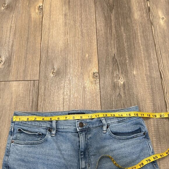 Calvin Klein Jeans Straight Leg Crop - Picture 7 of 9